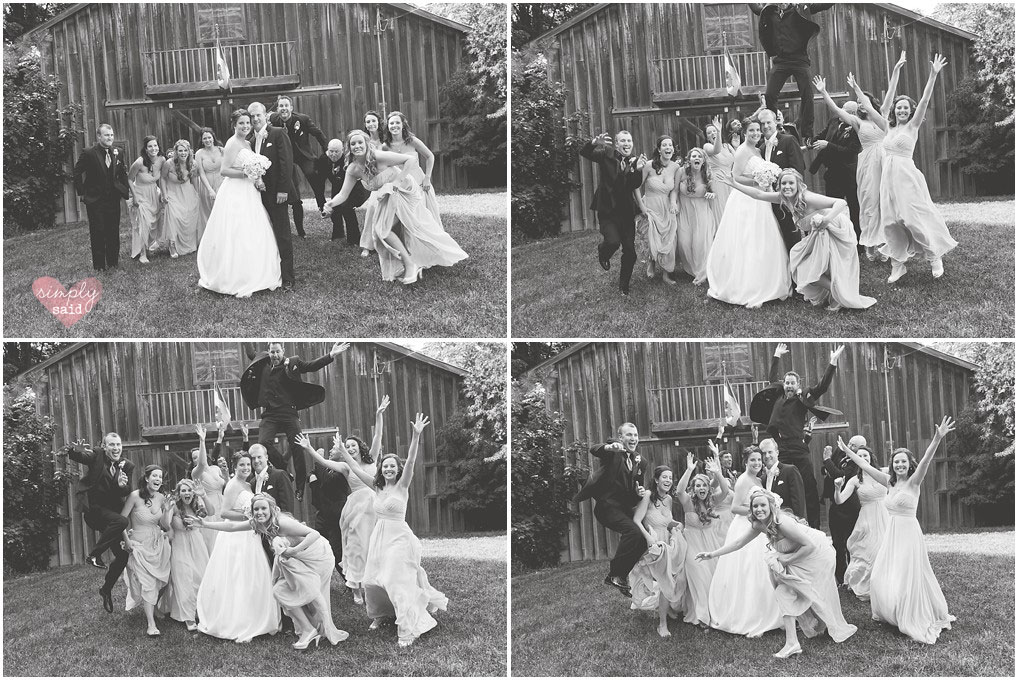 26-bridal-party-posing-ideas